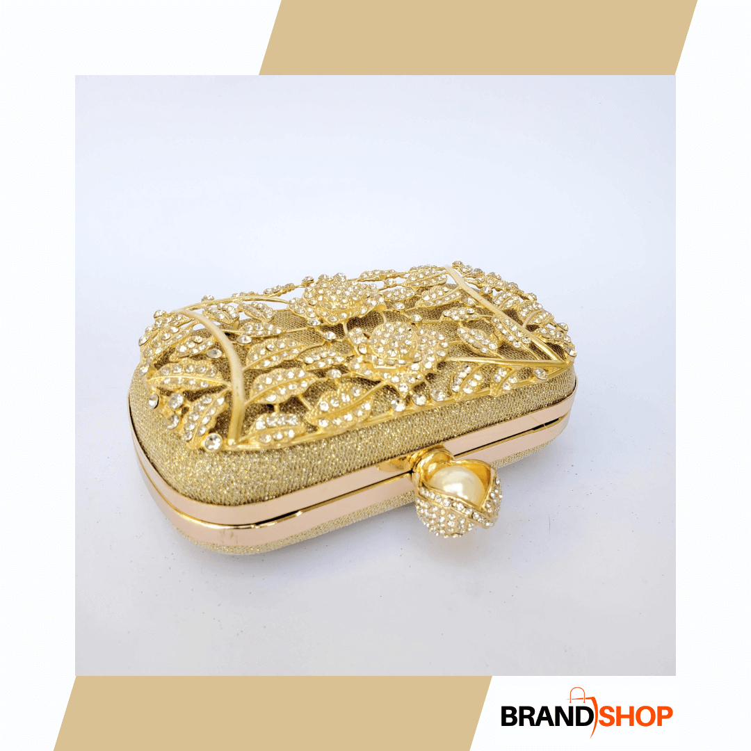 Gold clutch with clearance chain